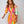 Vrouw in kleurrijke gestreepte jurk met knoopdetail, modieuze zomeroutfit, casual stijl, lange mouwen, trendy dameskleding.