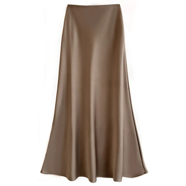 Lange bruine satijnen rok, vloeiende A-lijn, elegant en stijlvol, perfect voor formele gelegenheden en modieuze outfits.