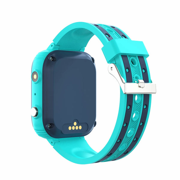 Blauwe smartwatch met siliconen band, kindvriendelijk ontwerp, GPS-tracking, waterdicht, ideaal voor kinderen, technologie, draagbare gadgets.