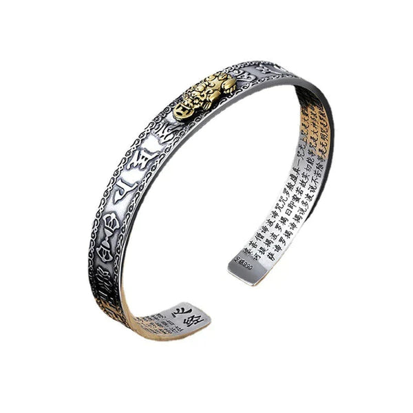 Zilveren armband met gouden draak en Chinese karakters, open ontwerp, unisex sieraden, oosterse stijl, handgemaakt, spirituele betekenis.