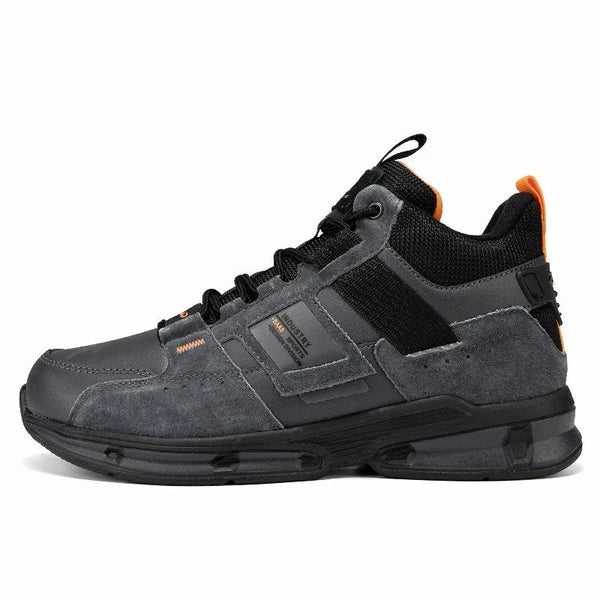 Grijze hoge sneaker met zwarte en oranje accenten, ademend mesh, stevige zool. Ideaal voor sport en casual gebruik. Comfortabele herenschoen.