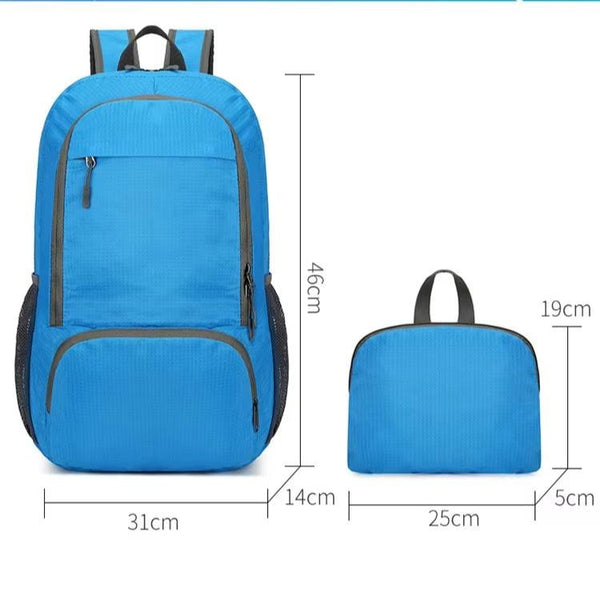 Blauwe opvouwbare rugzak met afmetingen: 46x31x14 cm. Compacte draagtas: 19x25 cm. Ideaal voor reizen, lichtgewicht en waterbestendig.