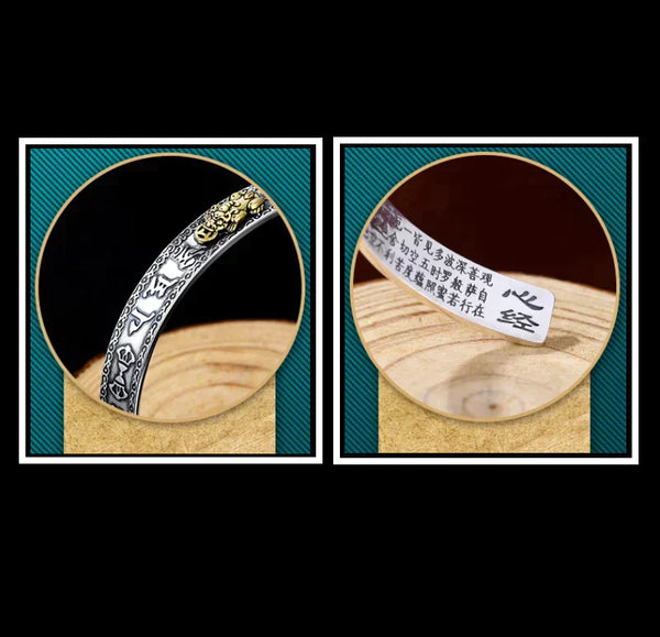 Zilveren armband met gedetailleerd drakenmotief en Chinese kalligrafie, handgemaakt sieradenontwerp, oosterse stijl, luxe accessoire.