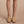 Beige leren damesschoenen met enkelbandjes, minimalistisch design, comfortabele pasvorm, perfect voor casual en formele outfits.