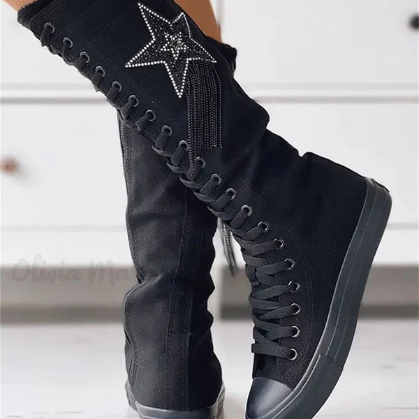 Zwarte hoge laarzen met veters en sterdecoratie, trendy damesmode, comfortabele casual schoenen, perfect voor dagelijks gebruik en stijlvol design.