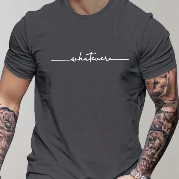 Donkergrijs T-shirt met witte tekst "whatever" op de borst, gedragen door een persoon met getatoeëerde armen. Casual mode, uniseks kleding.