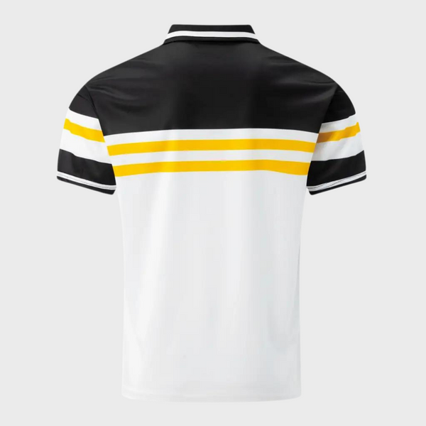 Wit-zwart poloshirt met gele strepen, korte mouwen en klassieke kraag. Modieuze herenkleding, ideaal voor casual en sportieve gelegenheden.