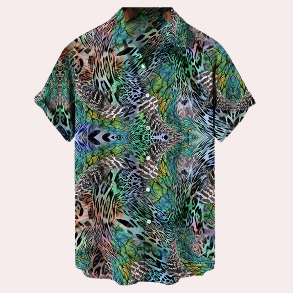 Kleurrijk herenoverhemd met korte mouwen, dierenprint en abstract patroon. Perfect voor zomermode, casual en trendy stijl.