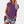 Vrouw in paarse mouwloze top en gescheurde denim shorts, casual zomeroutfit, mode voor dames, trendy kledingstijl, witte achtergrond.