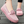 Roze gebreide loafers met kettingdetail, comfortabele platte zool, trendy damesmode, perfect voor casual en stijlvolle outfits.