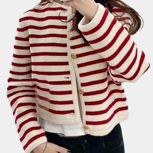 Rood-wit gestreepte damestrui met knopen, modieuze gebreide jas, casual winterkleding, trendy damesmode, comfortabele pasvorm.