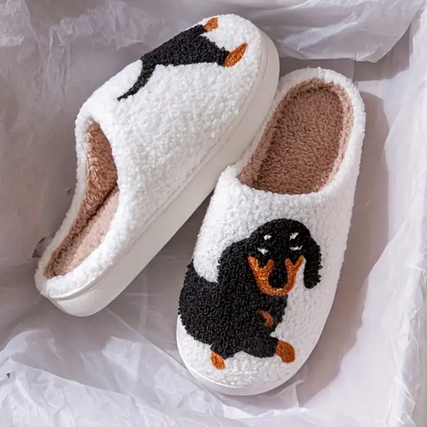 Witte pluche pantoffels met teckelmotief, comfortabele dameshuisschoenen, warme winterpantoffels, antislip zool, perfect voor binnenshuis.