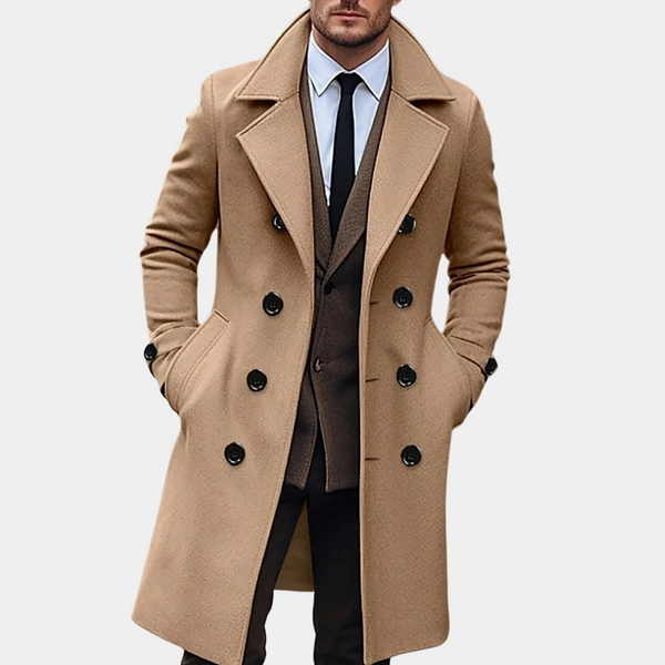 Stijlvolle herenvacht in khaki, dubbele rij knopen, geschikt voor formele gelegenheden. Perfecte winterjas voor modebewuste mannen.