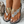 Gouden damessandalen met strass bloemen, elegante zomerschoenen, open teen, comfortabele pasvorm, perfect voor bruiloften en feesten.