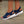 Blauwe comfortabele sandalen voor dames met open teen en witte zool, ideaal voor dagelijks gebruik en wandelen. Trendy en ademend ontwerp.