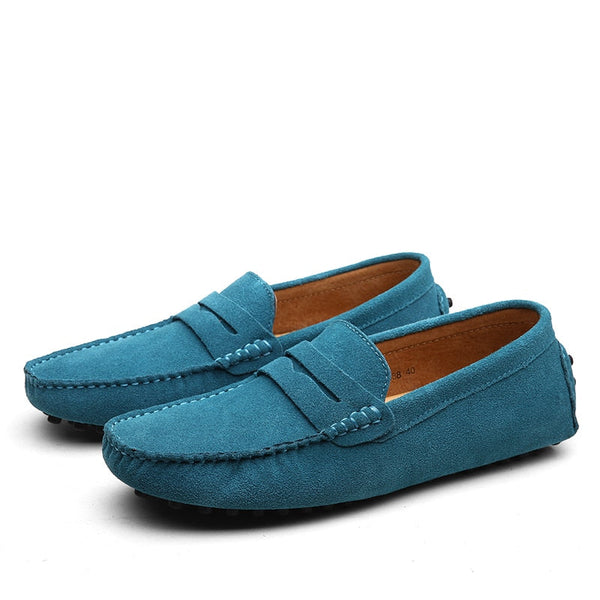 Blauwe suède loafers voor heren, stijlvolle instappers met antislipzool, casual en comfortabel, perfect voor dagelijks gebruik en modebewuste mannen.