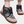 Kleurrijke damessneakers met bloemenpatroon, comfortabele voering en stevige zool. Perfect voor casual outfits en dagelijks gebruik.