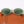 Ovale luxe zonnebril met metalen frame, groene lenzen en bruine leren achtergrond. Trendy dames- en herenaccessoire, zomerstijl.