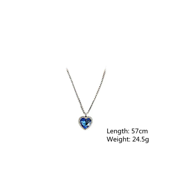 Hartvormige blauwe saffier ketting met diamanten, zilveren ketting, lengte 57 cm, gewicht 24,5 g. Luxe sieraden, elegante halsketting voor dames.