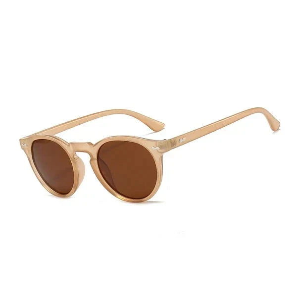Beige gepolariseerde zonnebril unisex, UV400 bescherming, vintage design, luxe uitstraling, ideaal voor mannen en vrouwen, modetrend 2023.