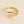 Gouden ring met hart- en spiraalvormig ontwerp, minimalistisch en elegant, perfect als cadeau of accessoire, ideaal voor modebewuste vrouwen.