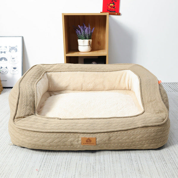 Luxe beige hondenmand met zachte voering, perfect voor comfort en ondersteuning. Ideaal voor middelgrote honden. Stijlvol en duurzaam ontwerp.