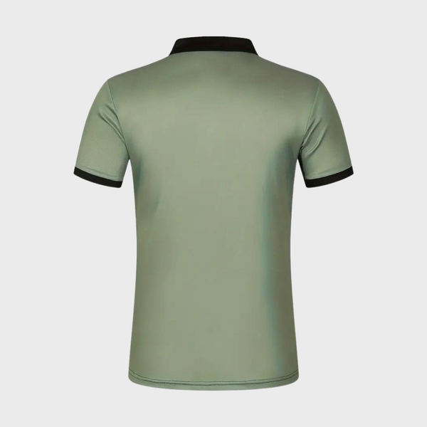 Groen herenpoloshirt met zwarte kraag en mouwboorden, gestreept patroon, korte mouwen. Stijlvol en modern design voor casual en formele gelegenheden.