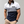 Gestreept herenpoloshirt met korte mouwen, wit en donkerblauw, contrasterende kraag, geschikt voor casual en sportieve gelegenheden.