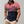 Gestreept herenpoloshirt in roze en marineblauw, korte mouwen, zwarte kraag, stijlvolle casual mode, geschikt voor zomer en lente.