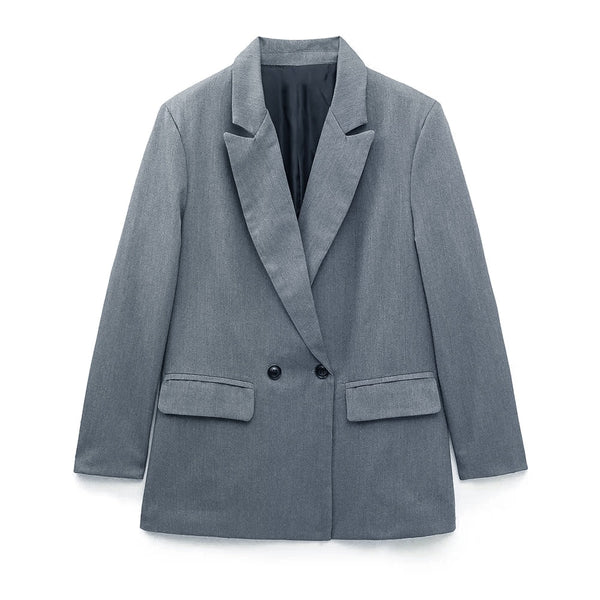 Grijze damesblazer met dubbele knopen, lange mouwen en klassieke revers. Perfect voor zakelijke en casual outfits. Hoogwaardige stof.