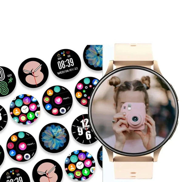 Smartwatch met beige band en diverse wijzerplaten, inclusief digitale tijd, hartslagmeter en kleurrijke pictogrammen. Modern horloge voor fitness en lifestyle.