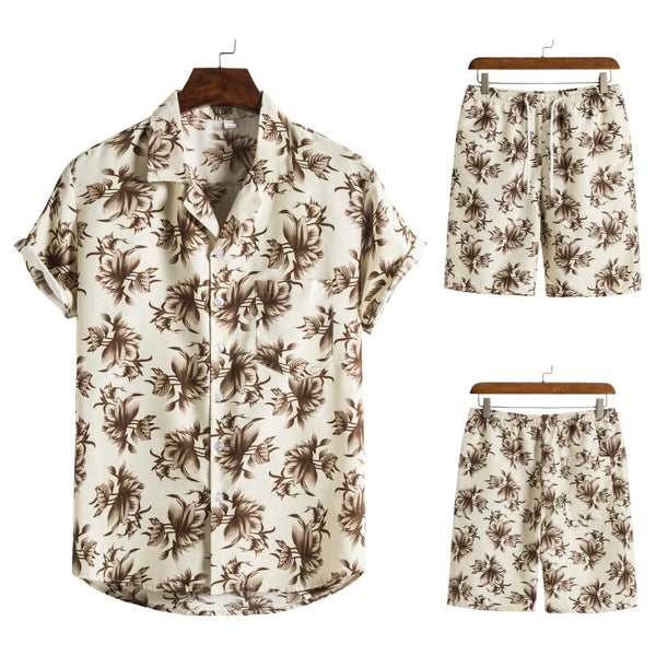 Tropisch herenoverhemd en korte broek set met bruine bloemenprint, zomermode, casual strandkleding, comfortabele en stijlvolle outfit.
