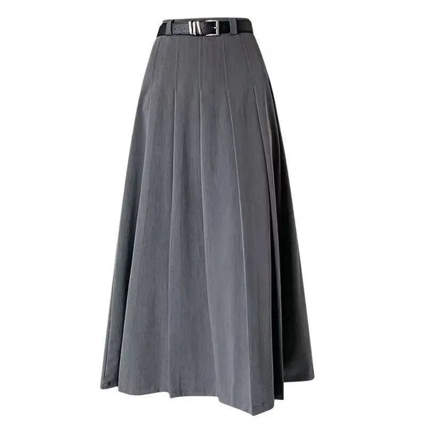 Grijze geplooide maxi-rok met zwarte riem, elegante damesmode, veelzijdige lange rok voor casual en formele gelegenheden.