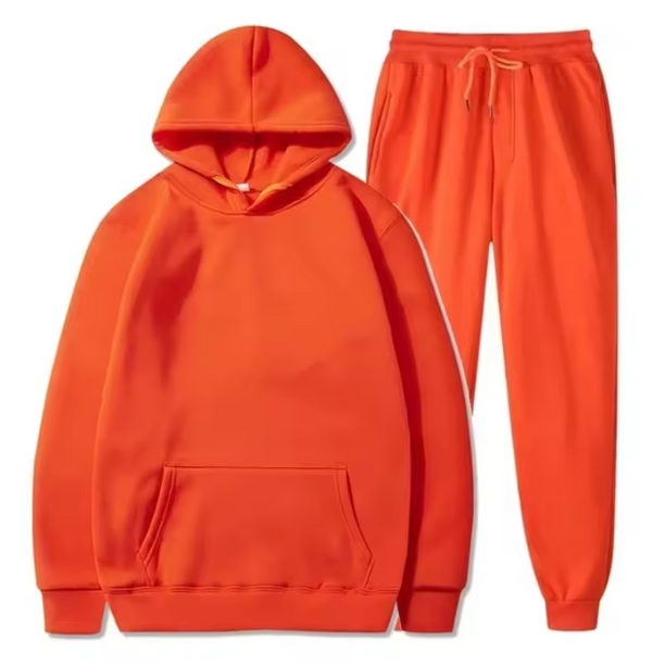 Oranje hoodie en joggingbroek set, uniseks sportkleding, comfortabele katoenen stof, casual mode, perfect voor herfst en winter.