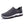 Grijze herensneaker met zwarte zool, oranje accenten en merklogo. Comfortabele sportieve schoen, ideaal voor dagelijks gebruik en wandelen.