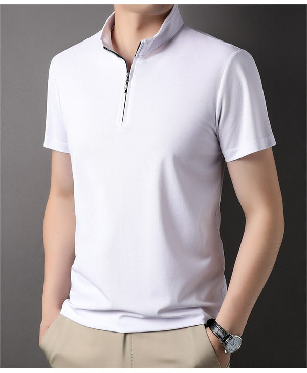 Witte polo met ritssluiting voor heren, korte mouwen, casual stijl, ideaal voor zomermode. Comfortabel en stijlvol, perfect voor dagelijks gebruik.