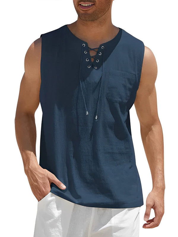 Donkerblauwe linnen tanktop voor heren met vetersluiting en borstzak, ideaal voor zomerse casual outfits. Comfortabele en stijlvolle mouwloze top.