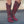 Rode cowboylaarzen met studs, damesmode, leren westernlaarzen, trendy schoeisel, stijlvolle rode laarzen, bohemian stijl, casual outfit.