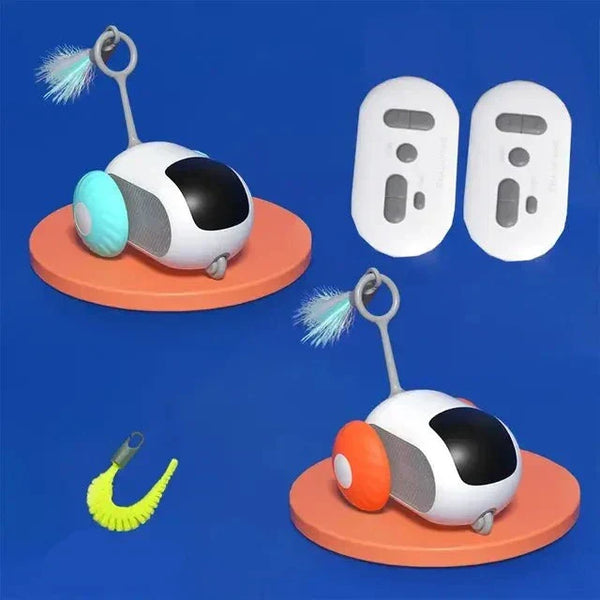 Twee interactieve kattenspeeltjes met wieltjes en pluizige staarten op een oranje platform, ideaal voor kattenvermaak en beweging.