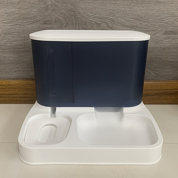 Wit en blauw automatische zeepdispenser met sensor, modern ontwerp, ideaal voor badkamer of keuken, hygiënisch en contactloos gebruik.