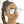 Vrouw met gevlochten haar draagt zilveren aviator zonnebril. Modieuze dameszonnebril, spiegelglazen, trendy accessoire, zomerstijl.