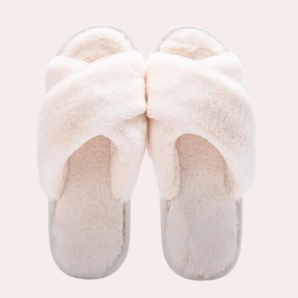 Witte pluche slippers met gekruiste bandjes, comfortabele damespantoffels, zachte binnenzool, perfect voor thuisgebruik, modieuze en warme voetbedekking.