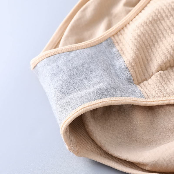 Beige damesondergoed met grijze voering, naadloos ontwerp, comfortabel katoen, ademend materiaal, geschikt voor dagelijks gebruik.