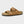Bruine suède sandaal met twee verstelbare gespen en kurken zool, ideaal voor zomerse casual outfits. Comfortabele en stijlvolle sandalen voor dagelijks gebruik.