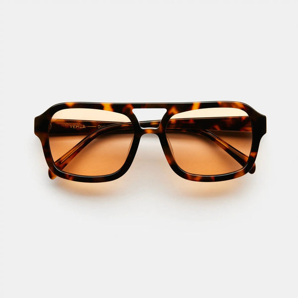 Dames zonnebril met schildpadmotief, rechthoekig montuur, bruine glazen. Trendy accessoire voor vrouwen. Zayala zonnebril kopen online.